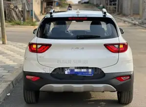 Kia Stonic 2025 Blanc