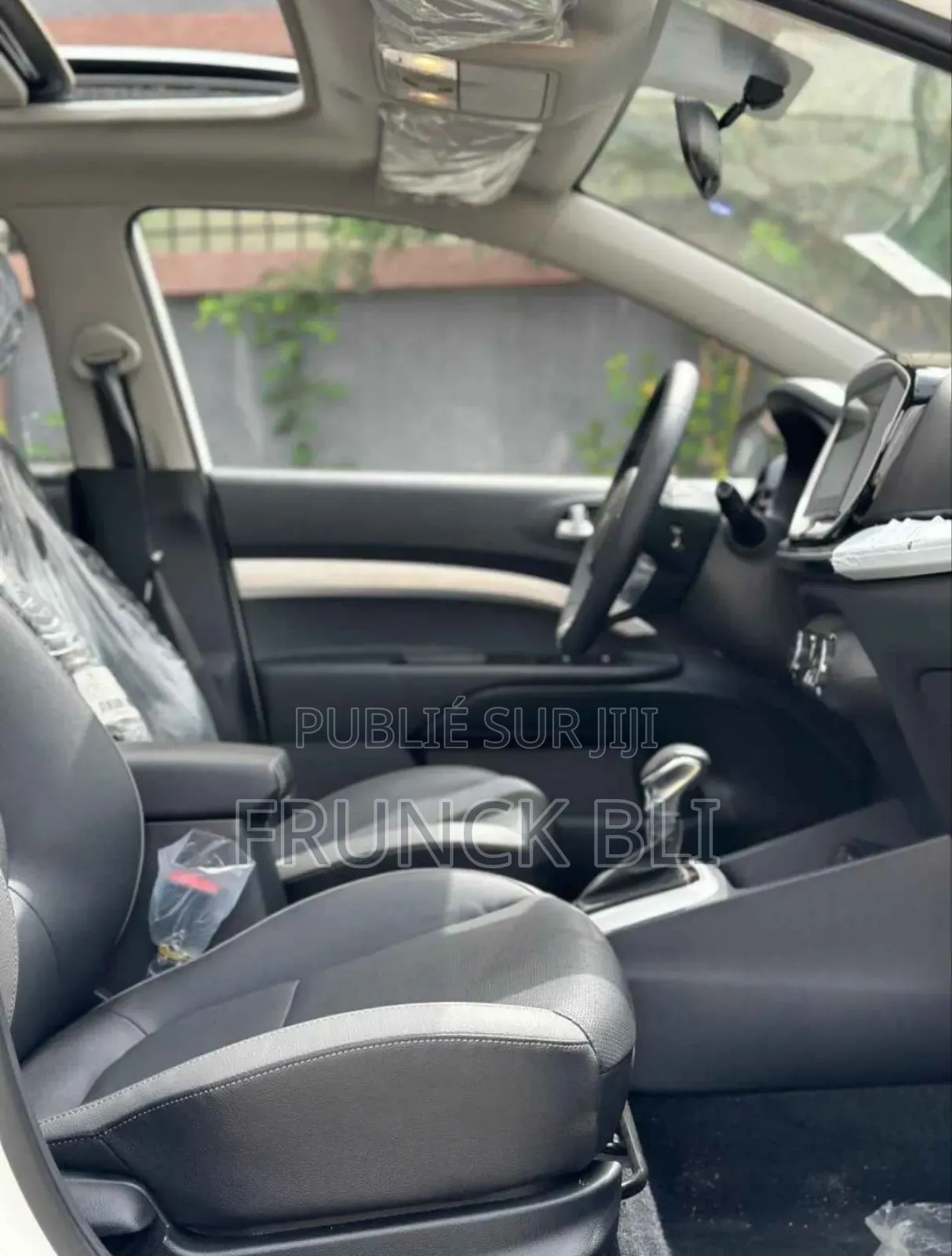 Kia Stonic 2025 Blanc