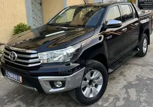 Toyota Hilux Revo Double Cab Petrol 2.7 AWD 2021 Noir