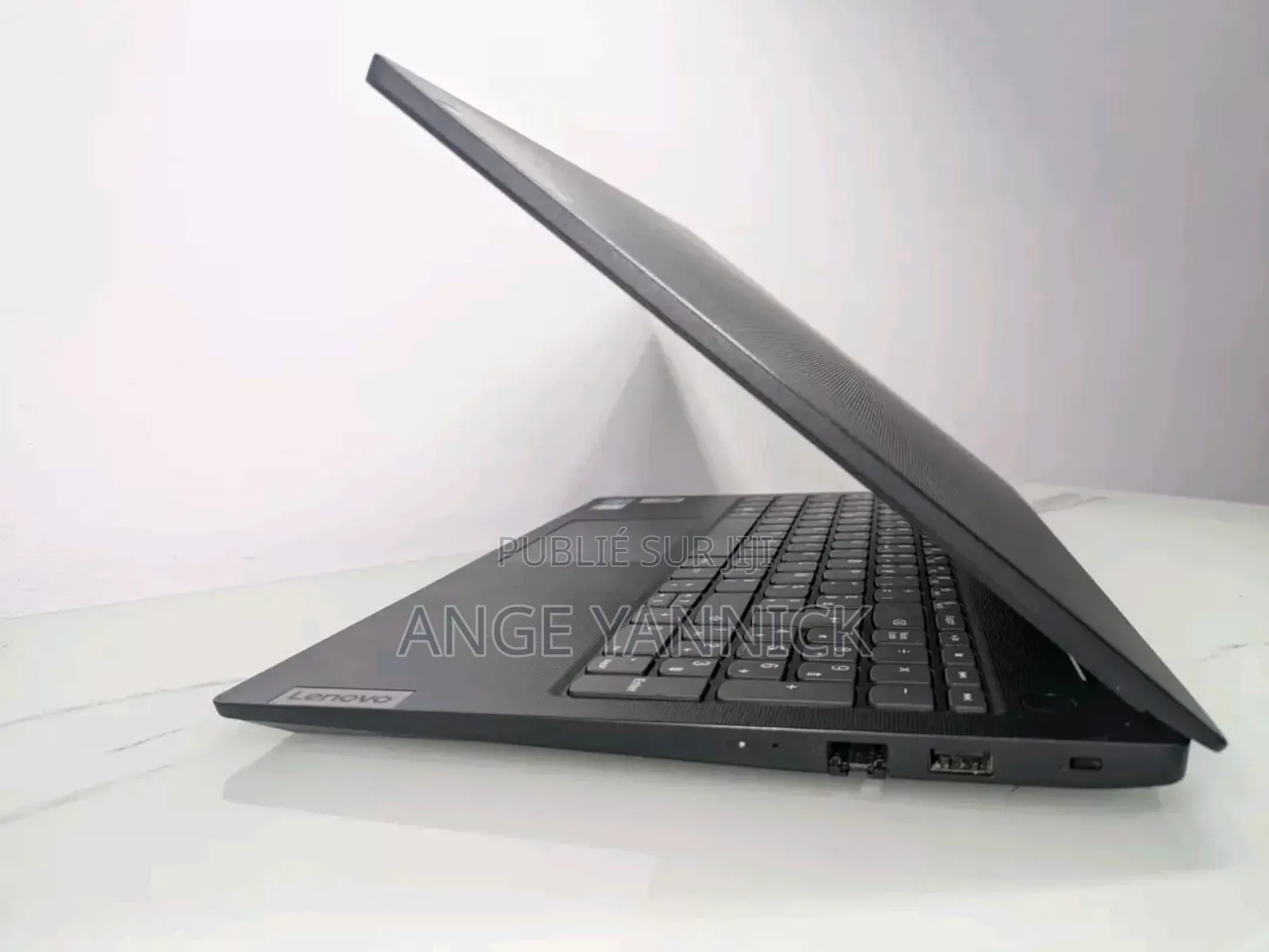 Nouveau Lenovo Ideapad V14 IGL 12GB Intel Core i5 SSD 256GB