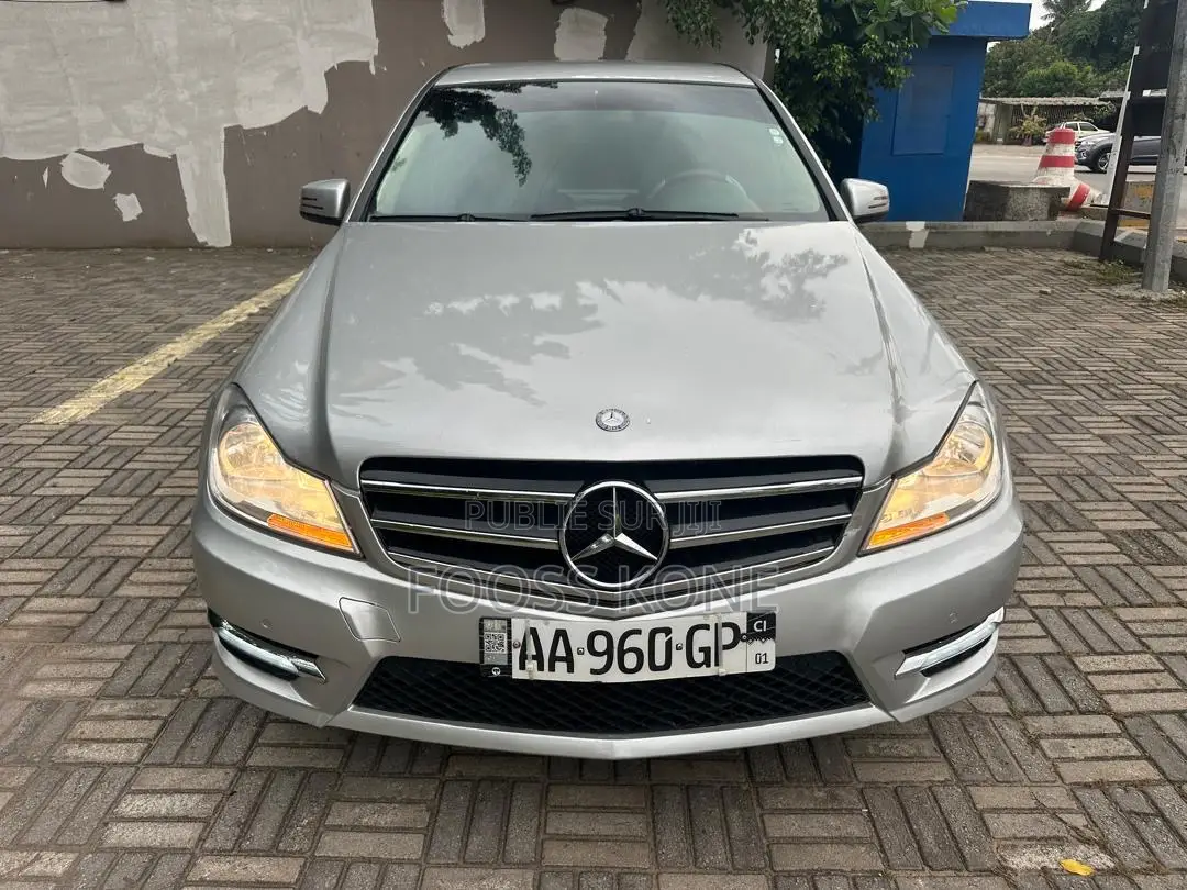 Mercedes-Benz C200 2008 Gris