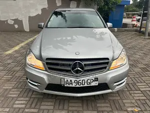 Mercedes-Benz C200 2008 Gris