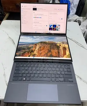 Ordinateur portable Asus Zenbook Duo 14 32GB Intel Core Ultra 9 SSD 1T