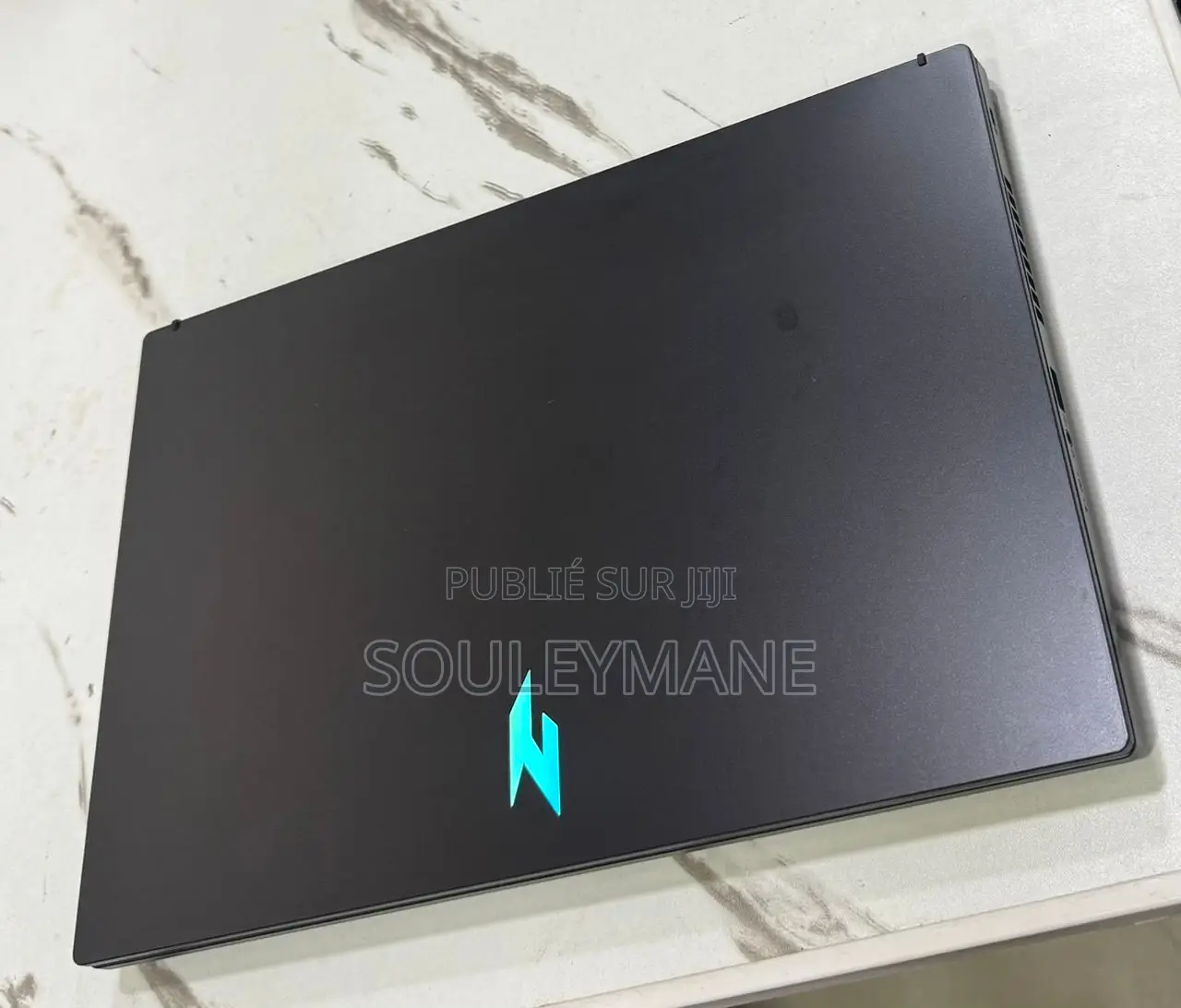 Ordinateur portable Acer Nitro 5 16GB AMD Ryzen 5 SSD 512GB