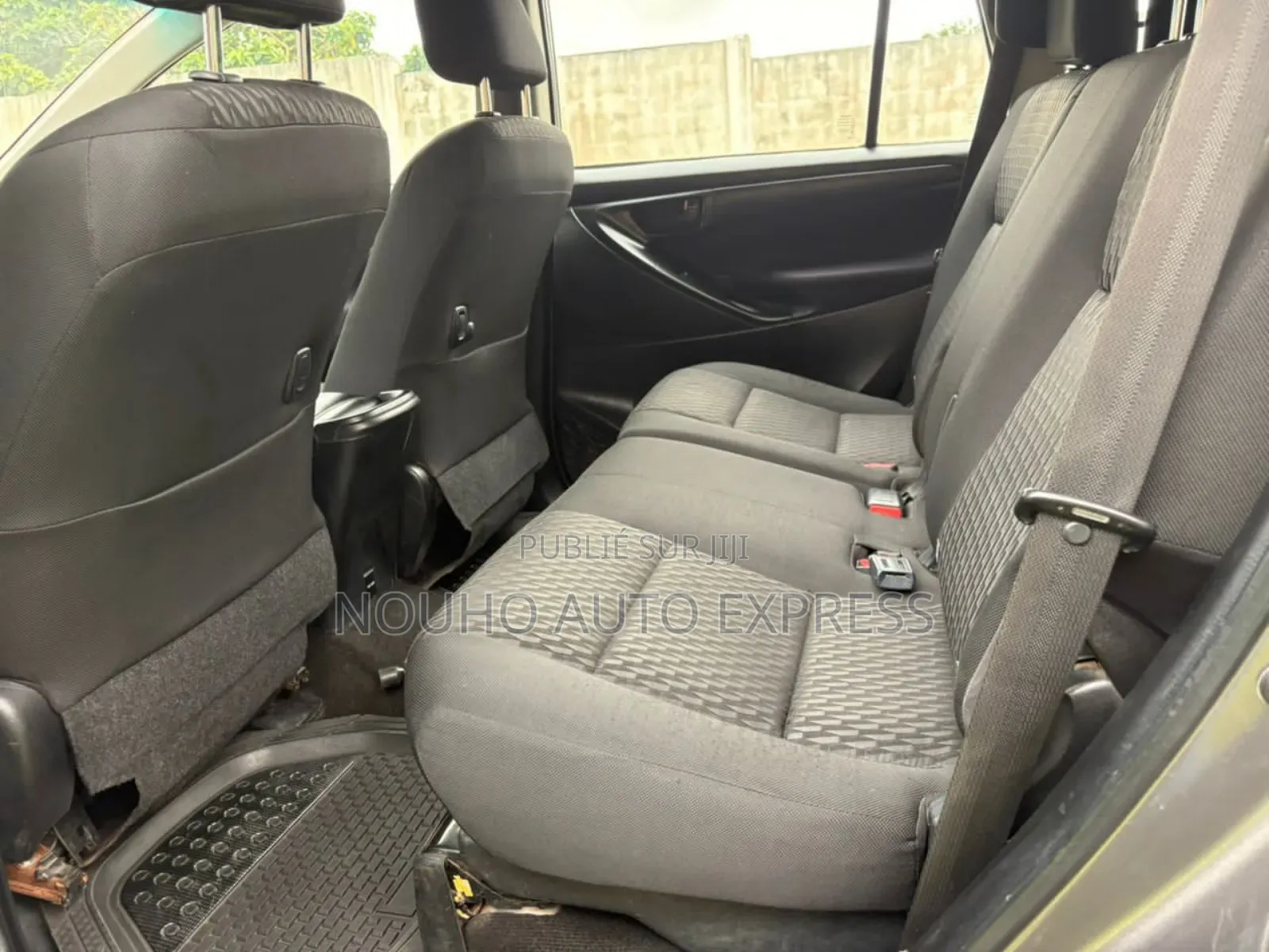 Toyota Innova 2018 Gris