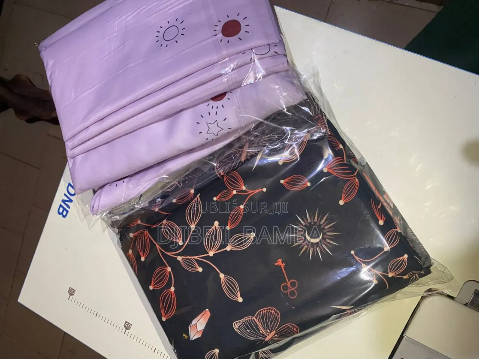 Drap + Rideau + 2 Oreillers À 5