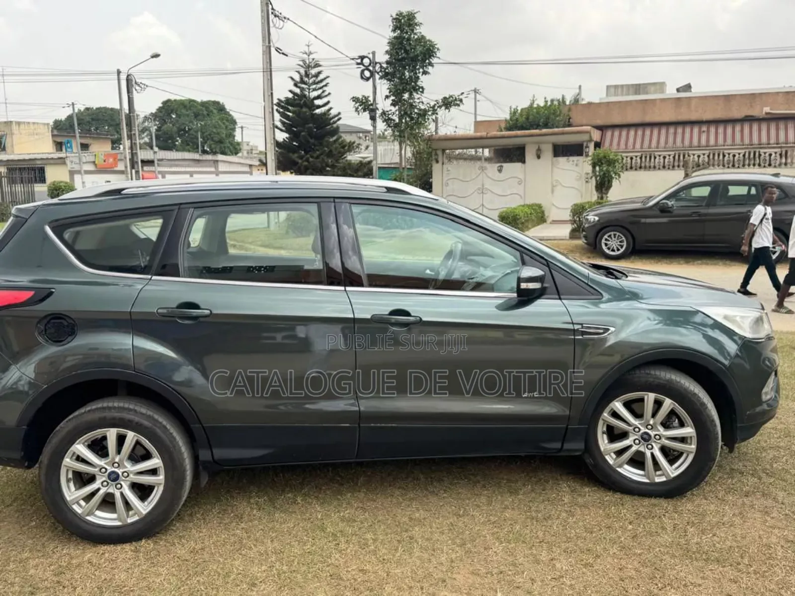 Ford Escape 2018 Gris