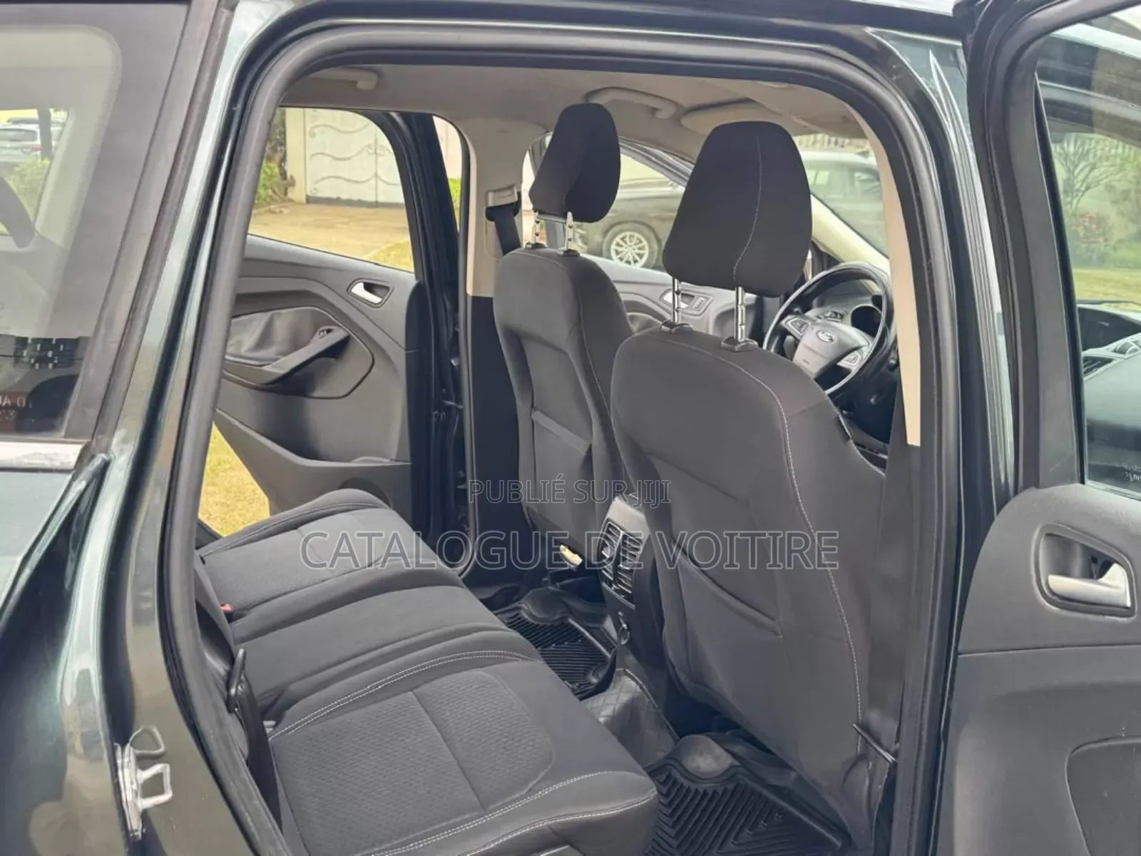 Ford Escape 2018 Gris