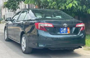 Toyota Camry 2012 Noir