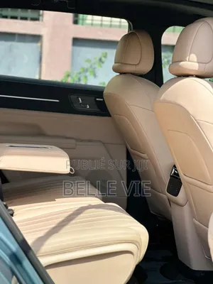 Jetour X70 Plus 2025 Beige