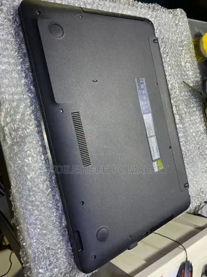 Nouveau HP ProBook 440 G10 16GB Intel Core i7 SSD 512GB