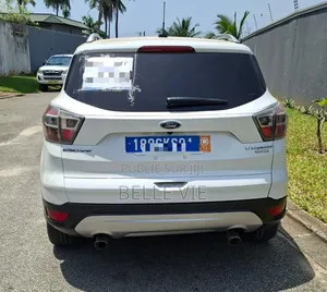 Ford Escape 2018 Beige