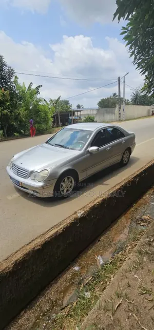 Mercedes-Benz C200 2015 Autre