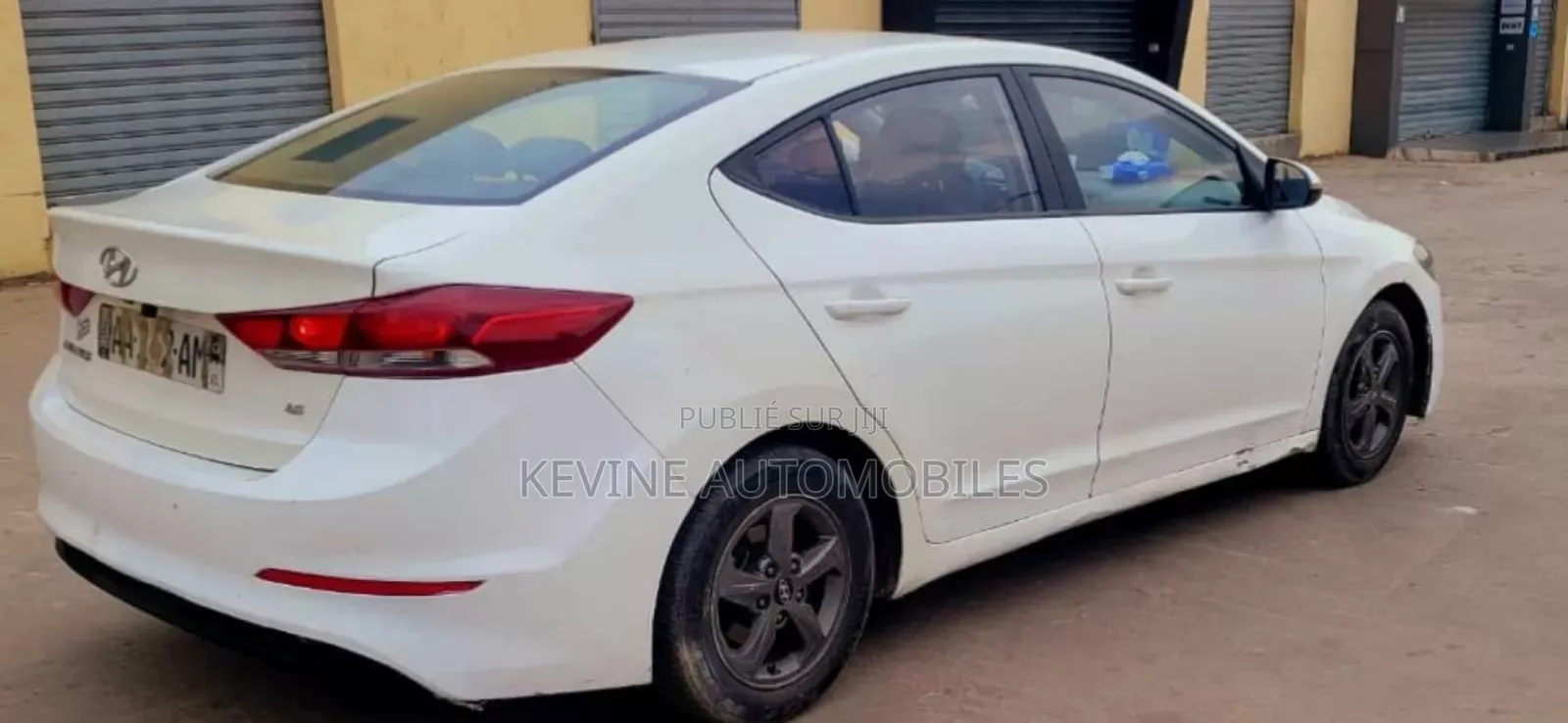 Hyundai Avante 2018 Blanc