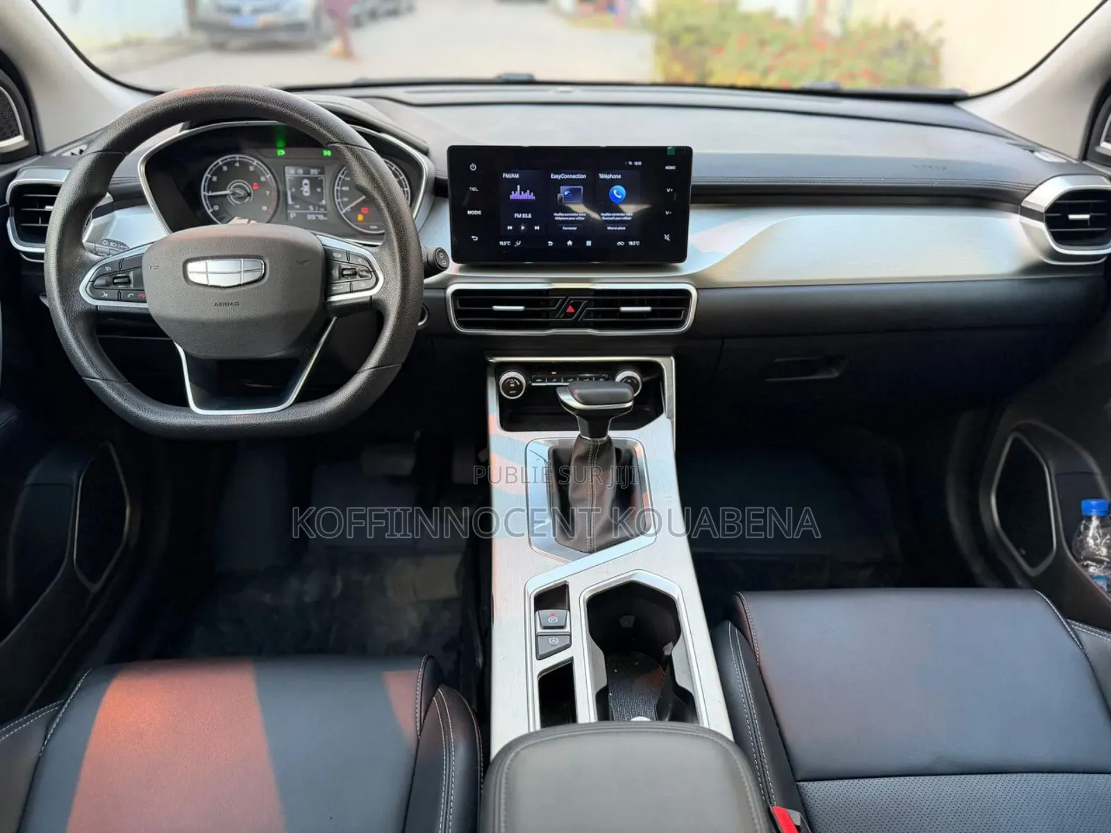 Nouveau Geely Coolray 2025 Argenté