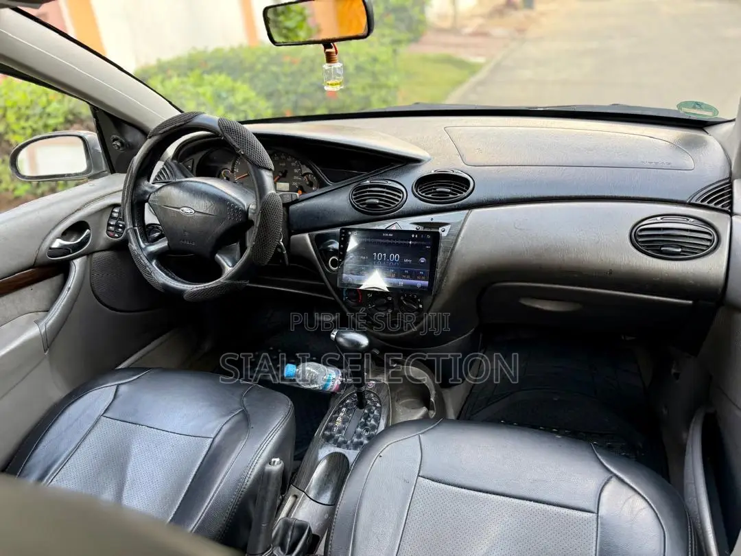 Ford Focus 2005 Gris