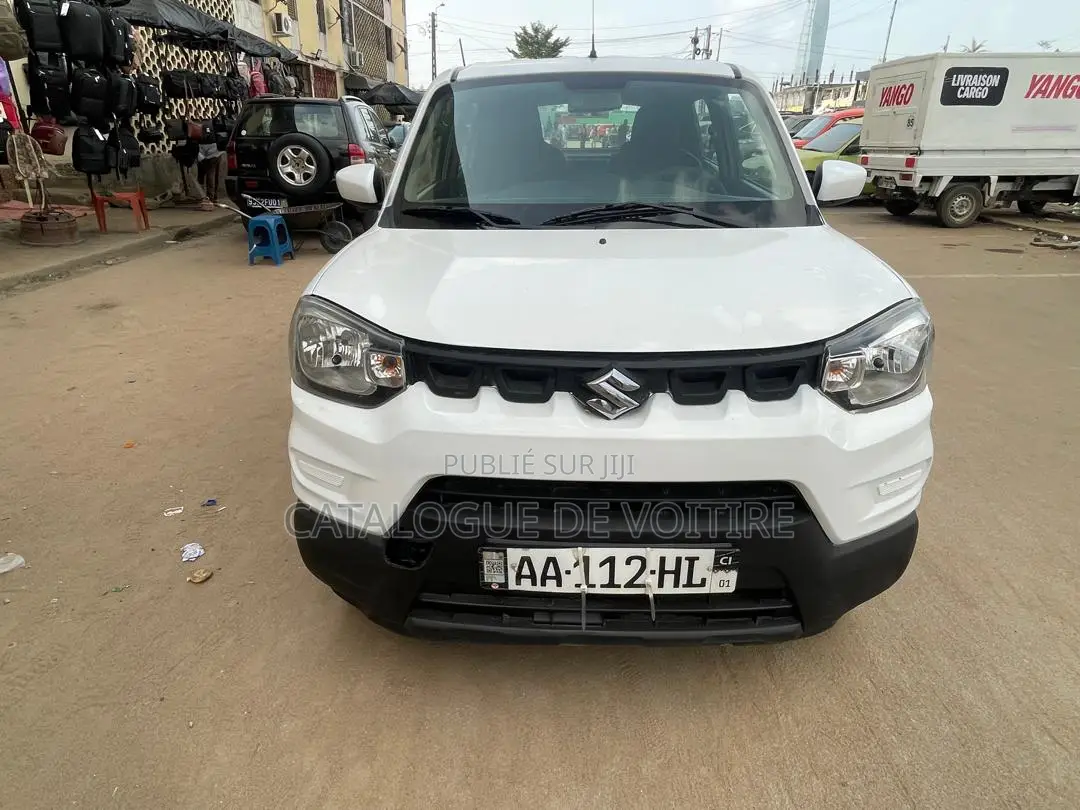 Suzuki S-Presso 2024 Blanc