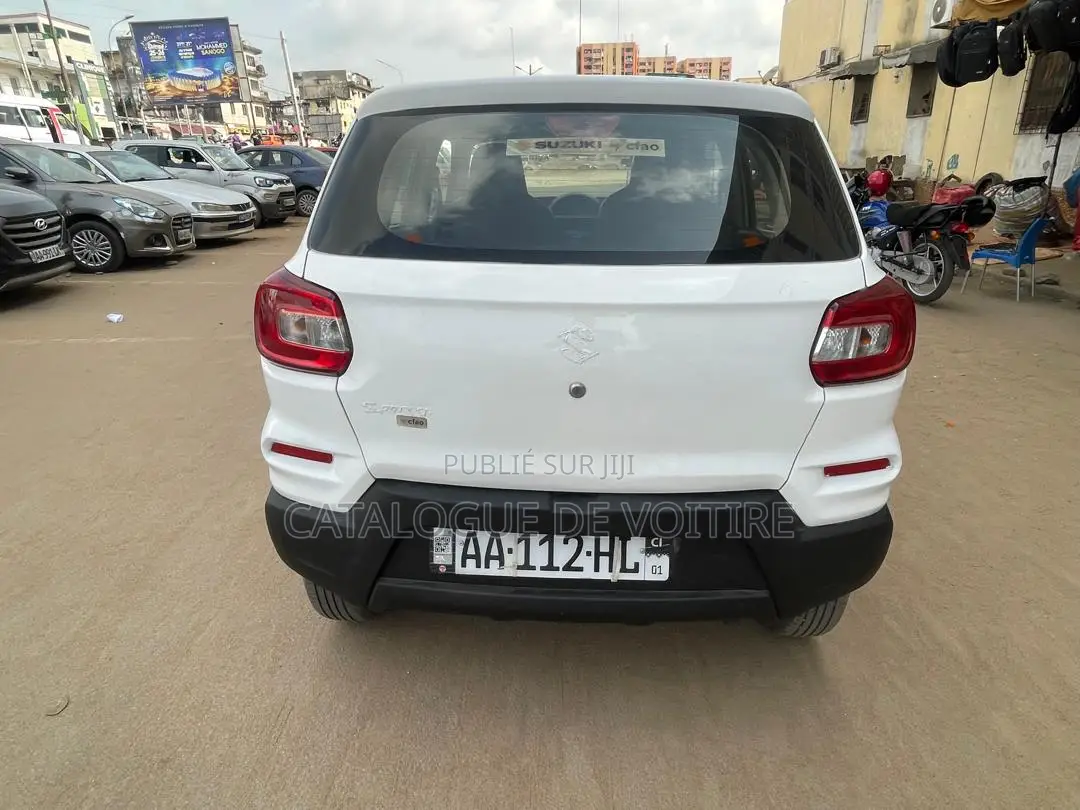 Suzuki S-Presso 2024 Blanc