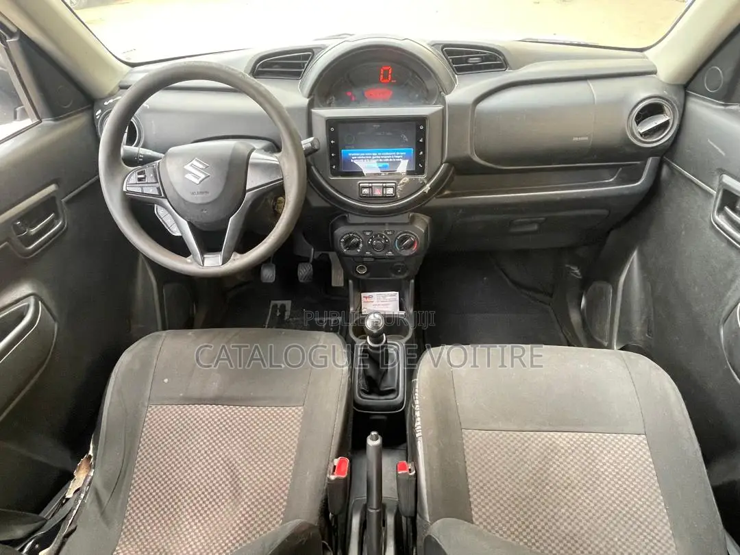Suzuki S-Presso 2024 Blanc