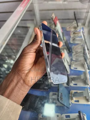 Nouveau Apple iPhone 14 Pro 128 GB Argenté