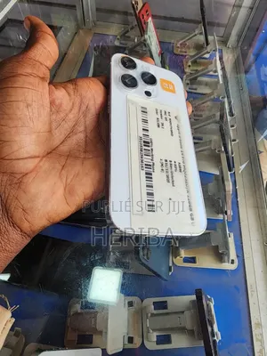 Nouveau Apple iPhone 14 Pro 128 GB Argenté