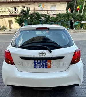 Toyota Yaris 2018 Blanc