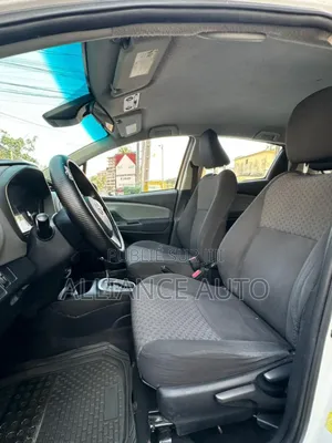 Toyota Yaris 2018 Blanc