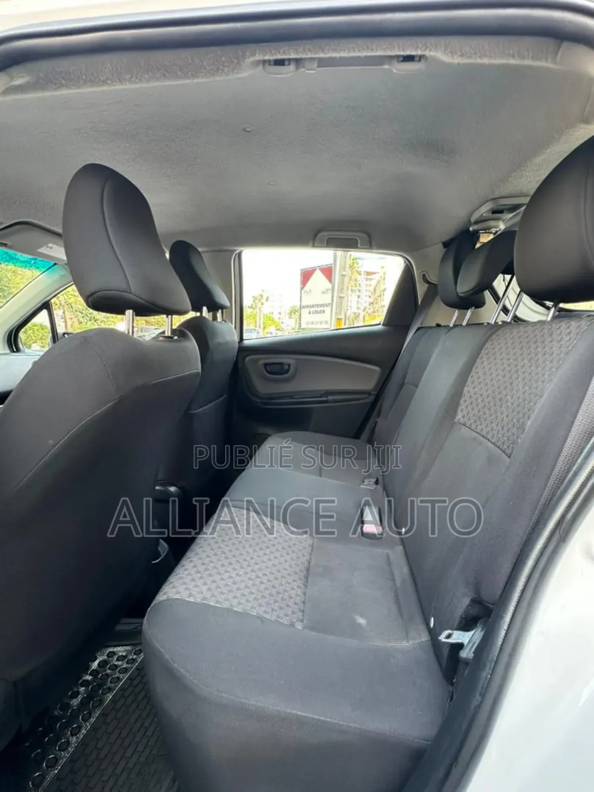 Toyota Yaris 2018 Blanc