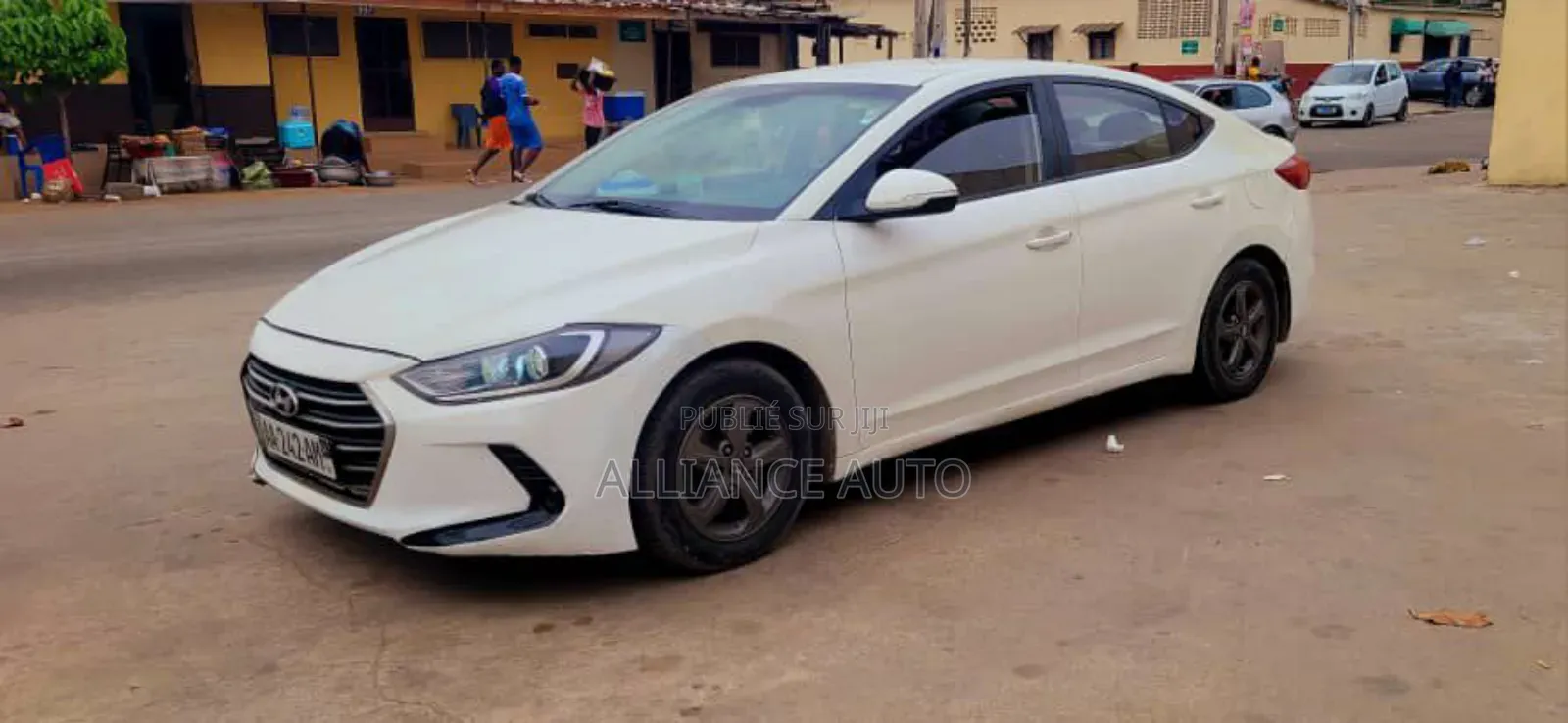 Hyundai Avante 2019 Blanc