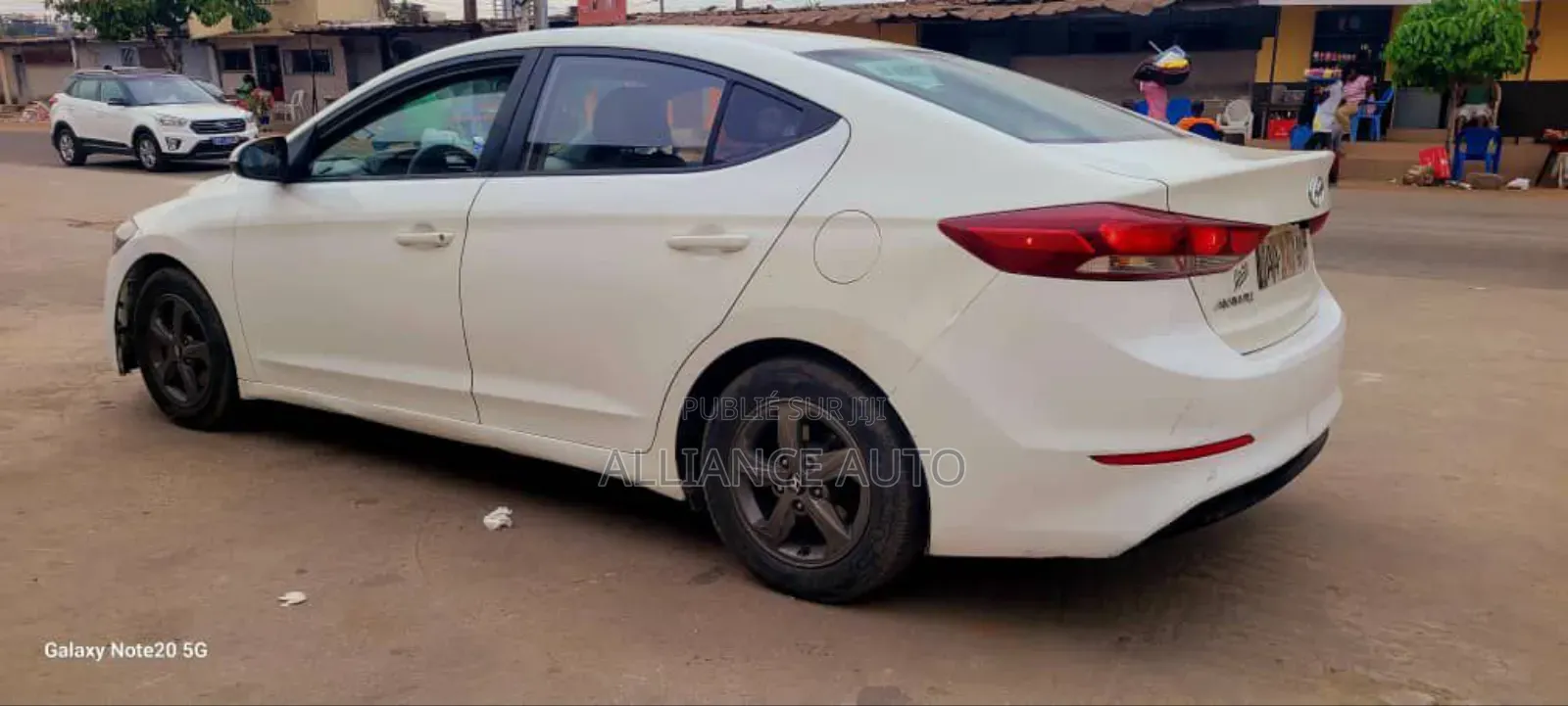 Hyundai Avante 2019 Blanc