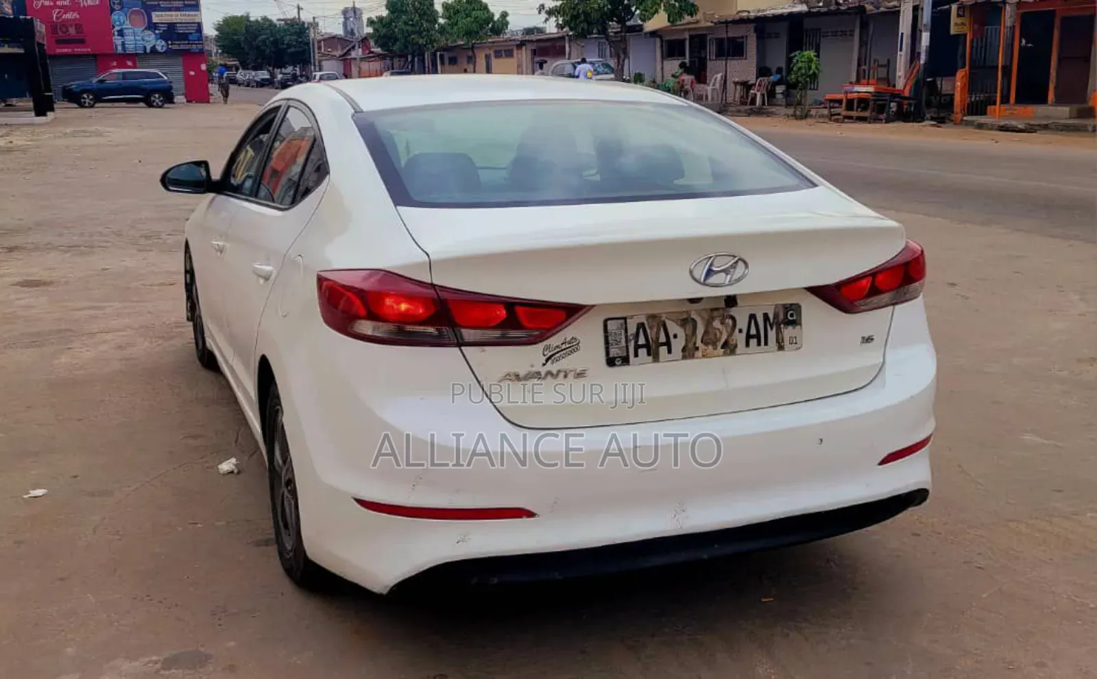 Hyundai Avante 2019 Blanc