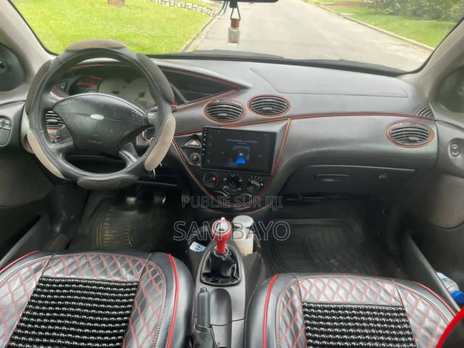 Ford Focus 2000 Gris