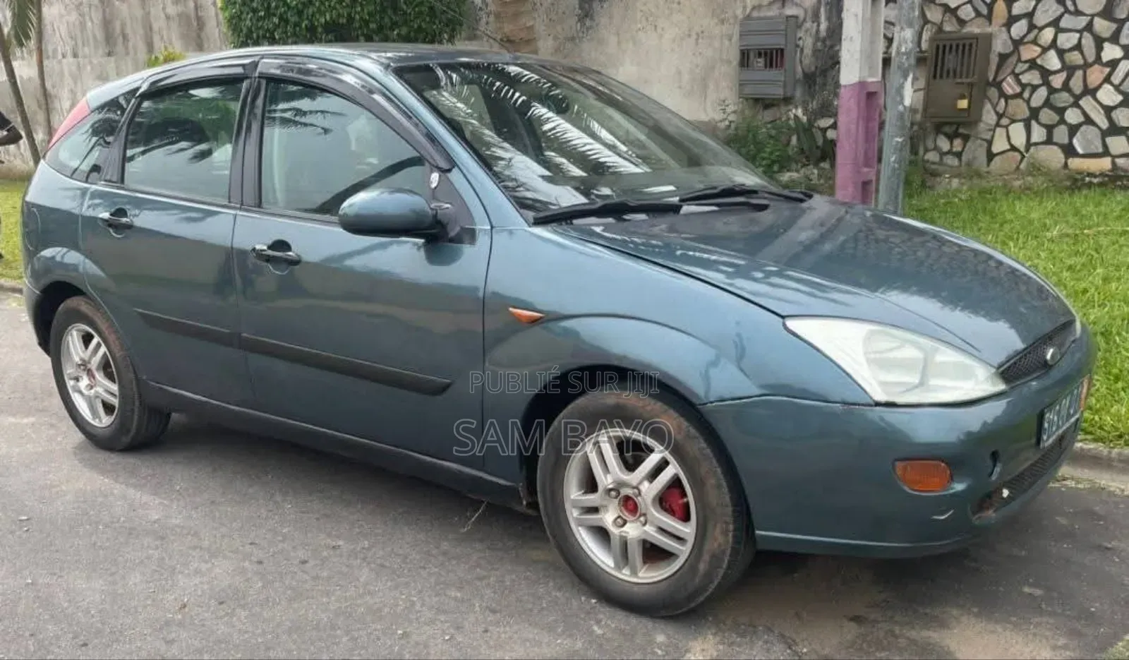 Ford Focus 2000 Gris