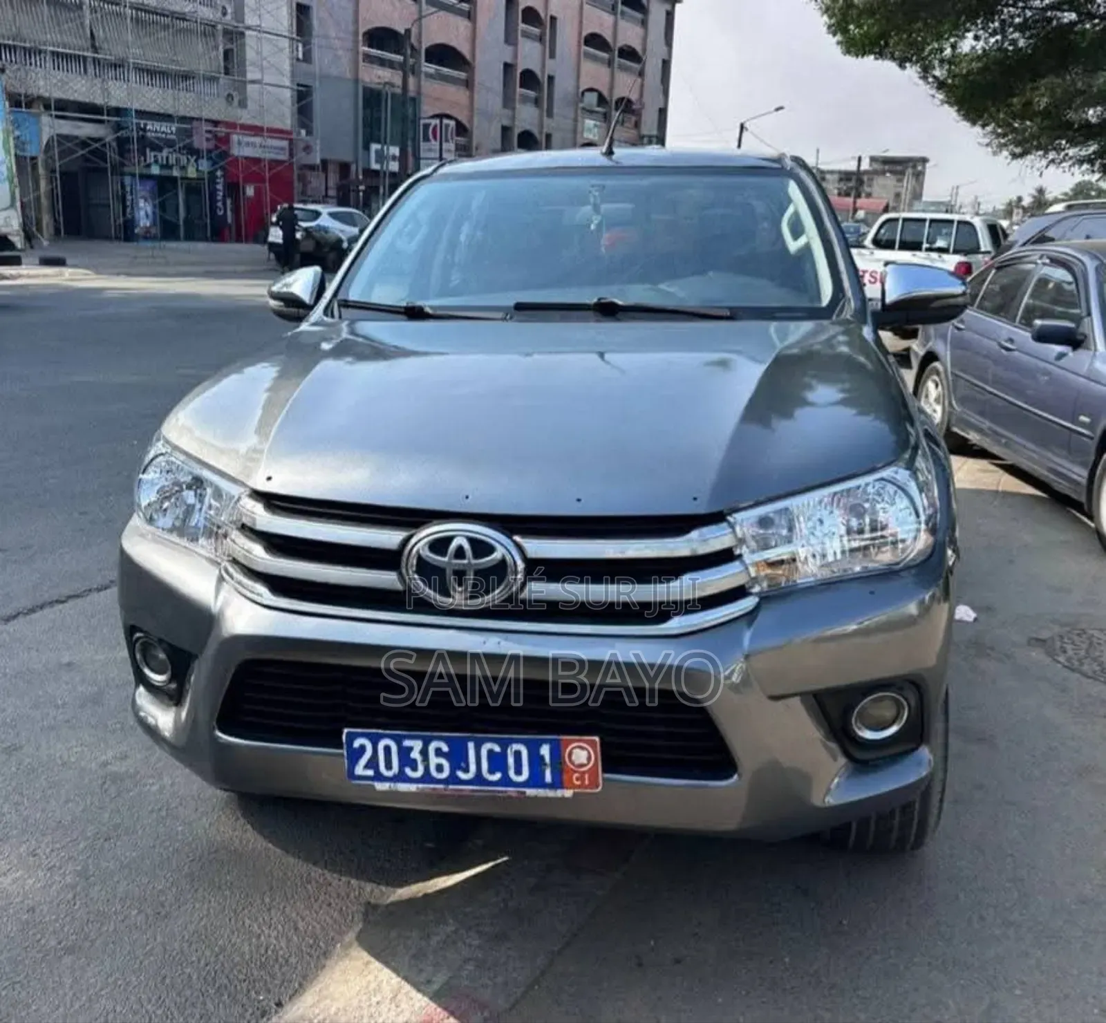Toyota Hilux 2018 Gris