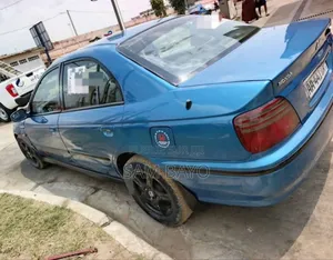 Honda Accord 2000 Bleu