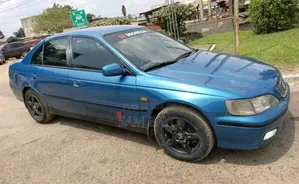 Honda Accord 2000 Bleu
