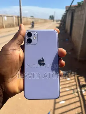 Apple iPhone 11 128 GB Bleu