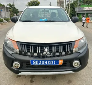 Mitsubishi L200 2017 Blanc