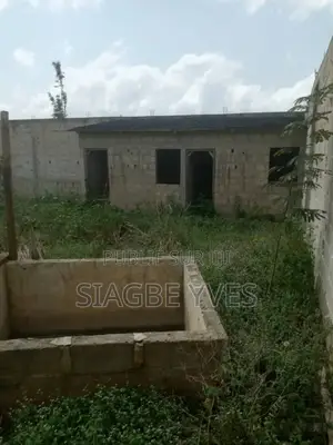 Terrain a Vendre À Songon