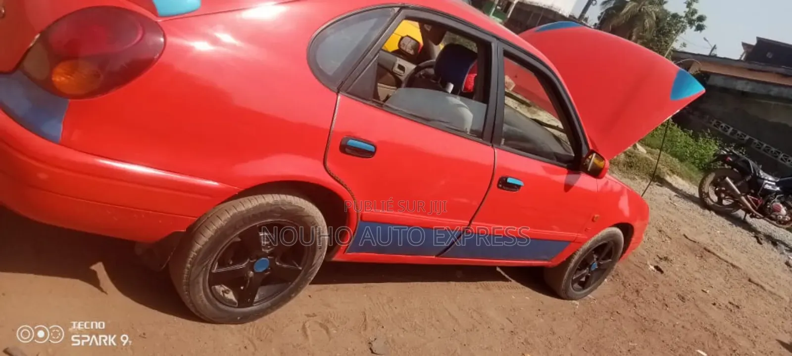 Toyota Corolla 2002 Orange