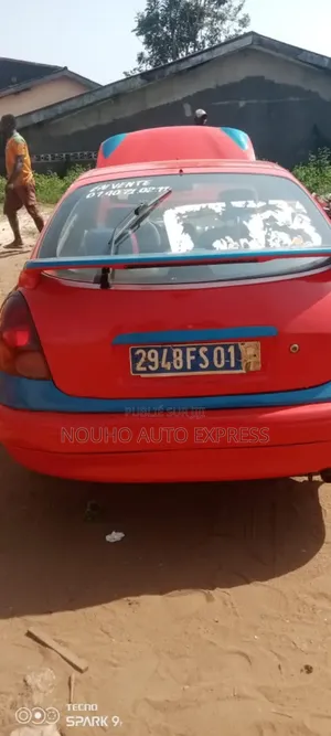 Toyota Corolla 2002 Orange