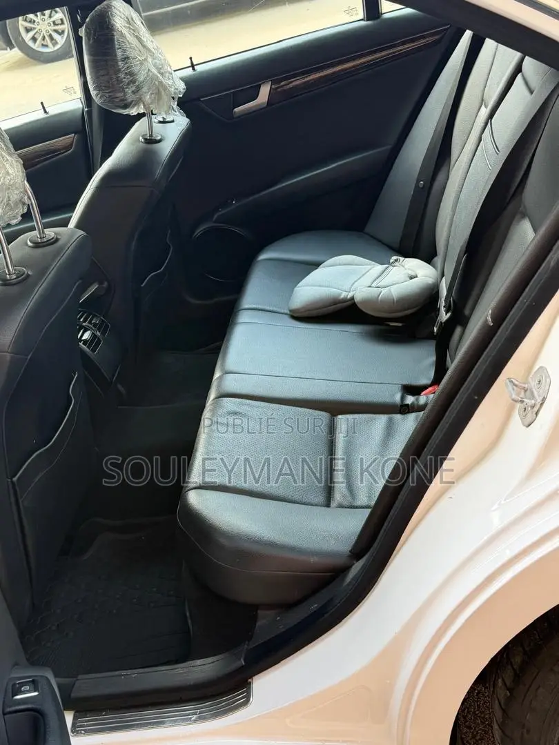 Mercedes-Benz C300 2015 Blanc