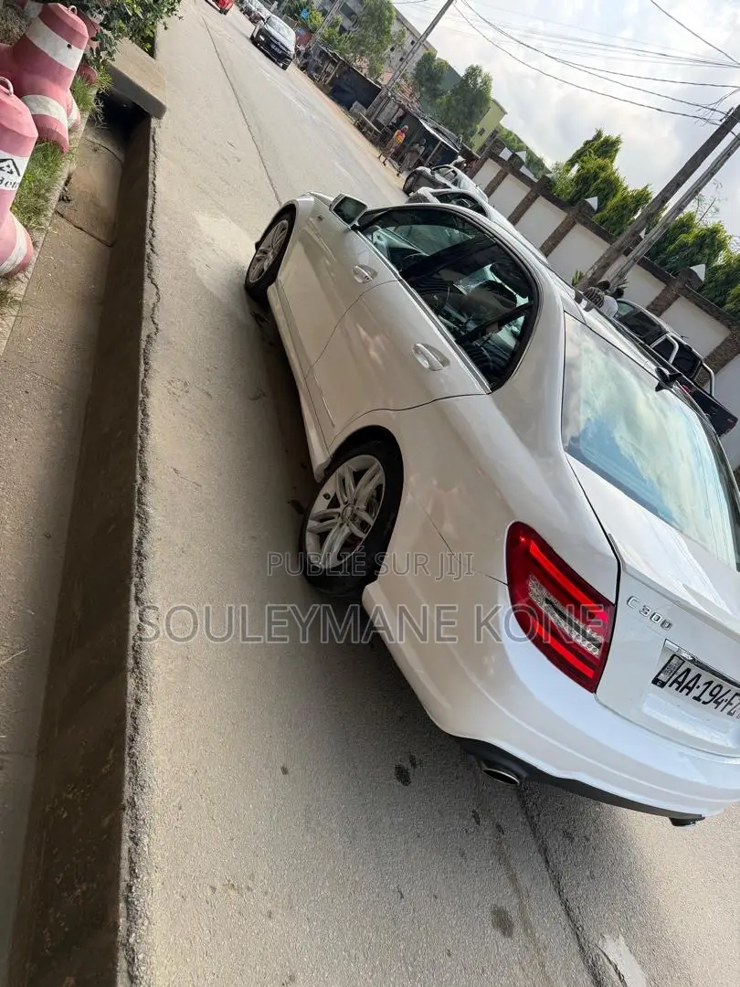Mercedes-Benz C300 2015 Blanc
