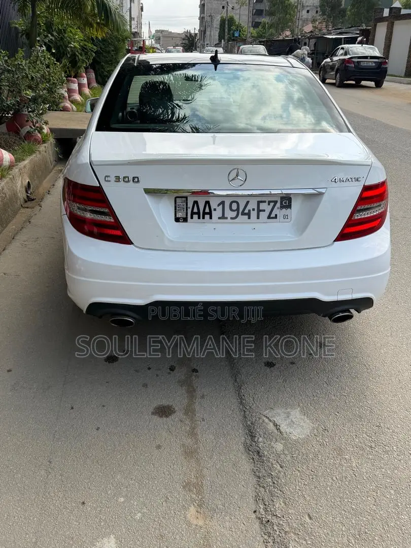 Mercedes-Benz C300 2015 Blanc