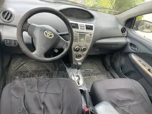 Toyota Yaris 2009 Bleu