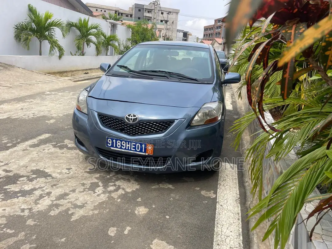 Toyota Yaris 2009 Bleu