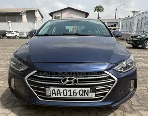 Hyundai Elantra 2018 Bleu