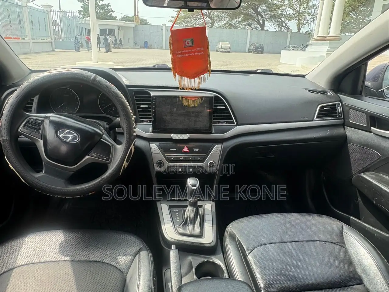 Hyundai Elantra 2018 Bleu