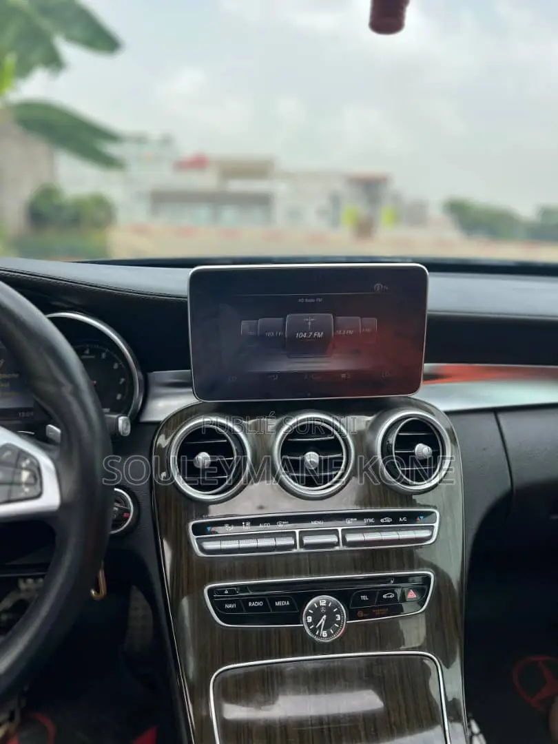 Mercedes-Benz C400 4Matic AWD Sedan (3.0L V6 7A) 2015 Noir