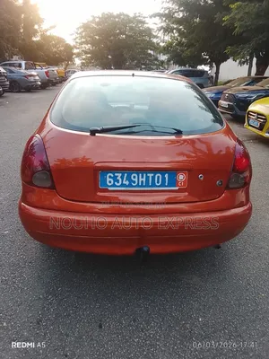 Toyota Corolla 2002 Orange